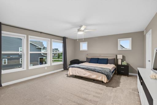 11008 Kingsview Lane N, Maple Grove, MN 55369