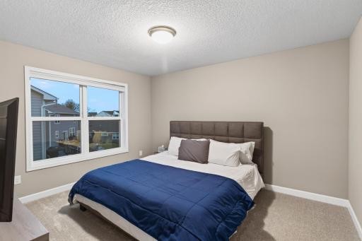 11008 Kingsview Lane N, Maple Grove, MN 55369