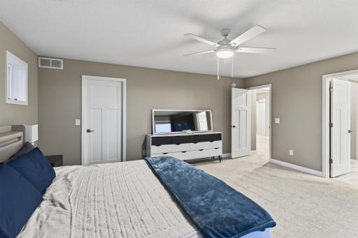 11008 Kingsview Lane N, Maple Grove, MN 55369