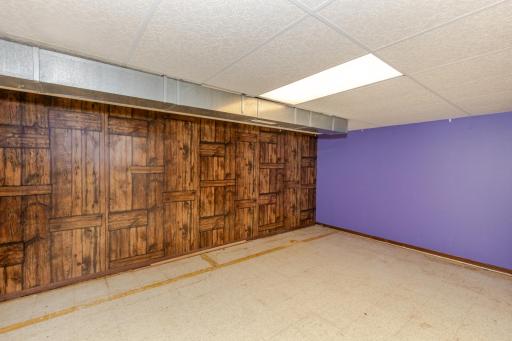 1915 18th Avenue S, Moorhead, MN 56560