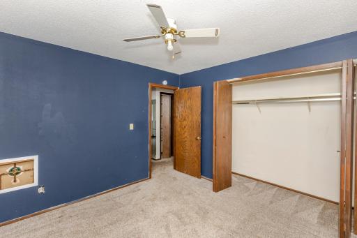 1915 18th Avenue S, Moorhead, MN 56560