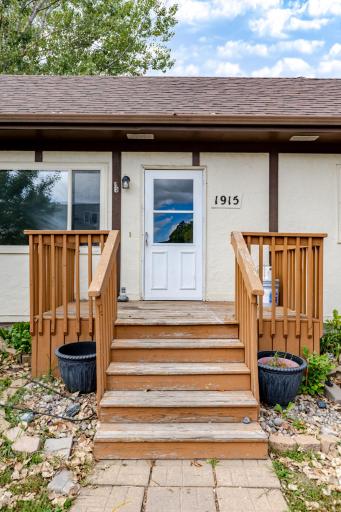 1915 18th Avenue S, Moorhead, MN 56560