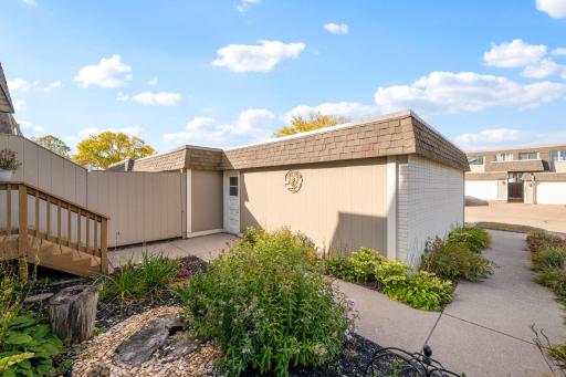 10461 Dupont Road S, Bloomington, MN 55431