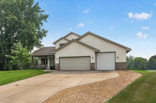 Great culdesac location! Concrete driveway and some extra parking on the rocked edge.