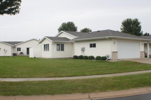 2110 Mcquillan Court SE, Rochester, MN 55904