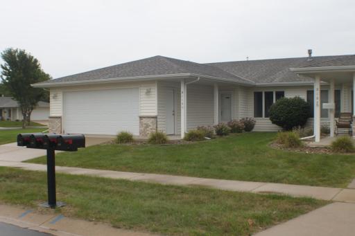 2110 Mcquillan Court SE, Rochester, MN 55904