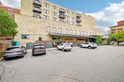 404 Washington Avenue N, 202, Minneapolis, MN 55401