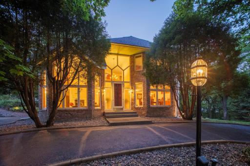 4166 Heatherton Place, Minnetonka, MN 55345