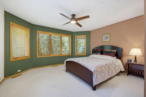 4166 Heatherton Place, Minnetonka, MN 55345