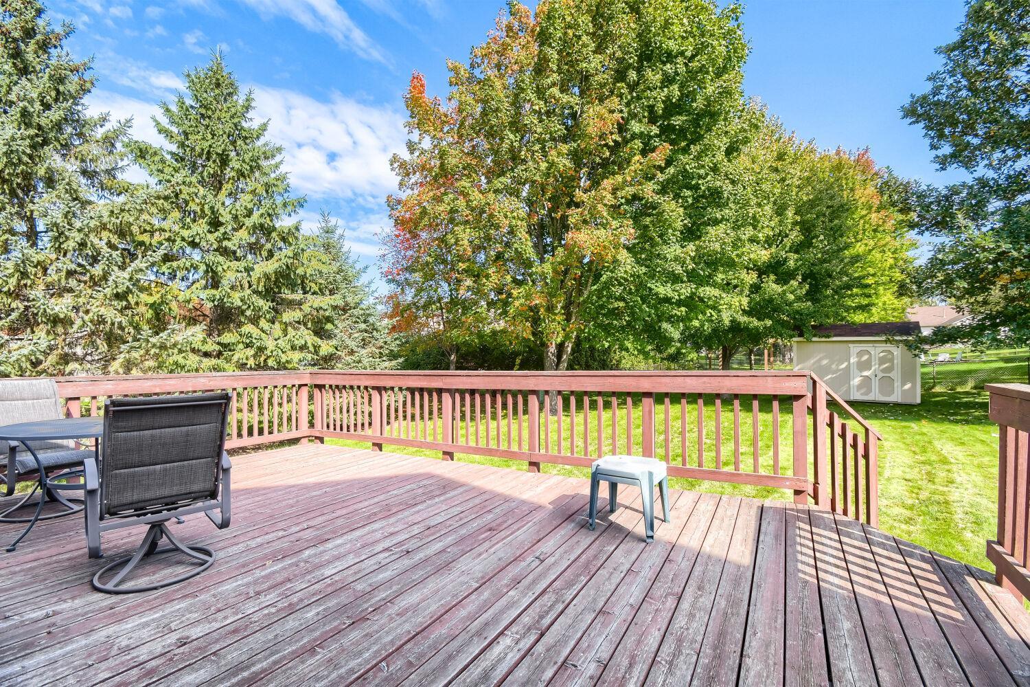 4670 Manor Drive - Web Quality - 026 - 26 Views.jpg