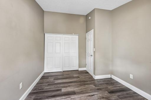 20-web-or-mls-Meadowlark Ln-S1309-031.jpg