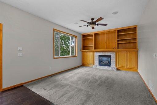 4501 104th Avenue N, Brooklyn Park, MN 55443