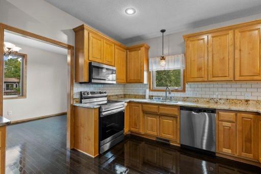 4501 104th Avenue N, Brooklyn Park, MN 55443