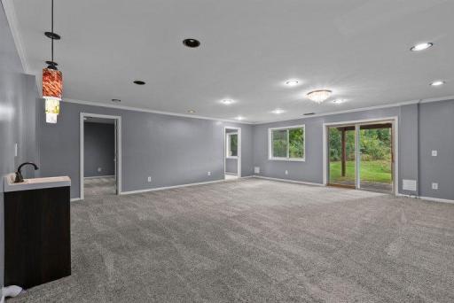 4501 104th Avenue N, Brooklyn Park, MN 55443