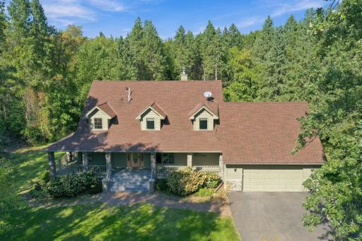 5994 425th St - 360 Wrap Around Covered Deck