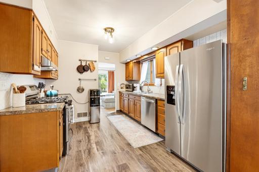 729 Juul Road SW, Hutchinson, MN 55350