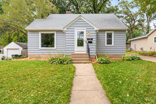 729 Juul Road SW, Hutchinson, MN 55350
