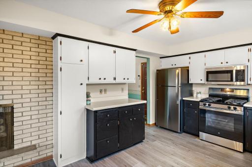 3521 W 103rd Street, Bloomington, MN 55431