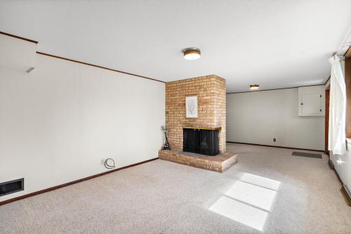 3521 W 103rd Street, Bloomington, MN 55431