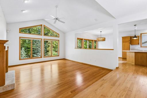 Amazing wall of windows that capture the outdoors!