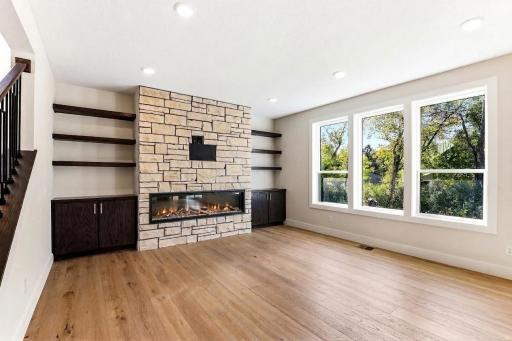 621 Kraewood Drive, Northfield, MN 55057