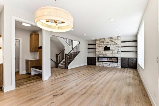 621 Kraewood Drive, Northfield, MN 55057