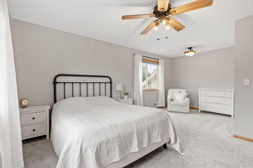 403 Fiddler Avenue SE, New Prague, MN 56071