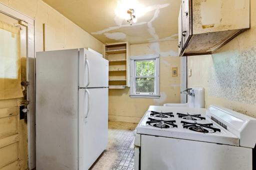 4718 Dupont Avenue N, Minneapolis, MN 55430