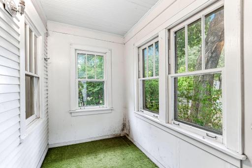 4718 Dupont Avenue N, Minneapolis, MN 55430