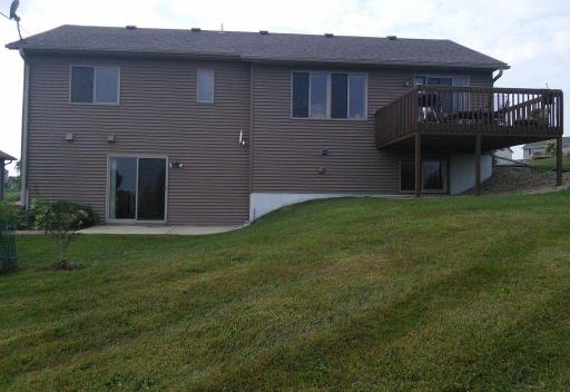 2136 Ashland Drive NW, Rochester, MN 55901