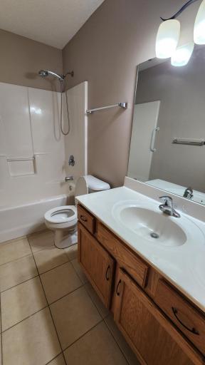 2136 Ashland Drive NW, Rochester, MN 55901