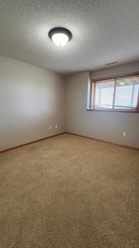2136 Ashland Drive NW, Rochester, MN 55901
