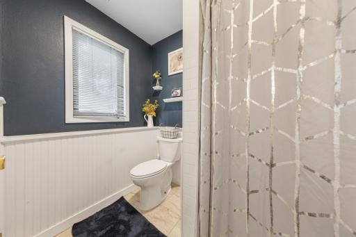 36 bathroom_lower.jpg