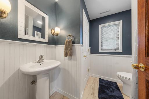 35 bathroom_lower.jpg