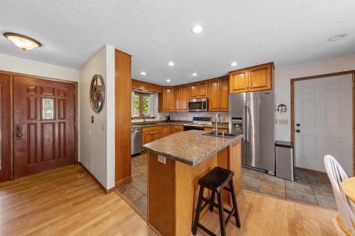 11 kitchen.jpg