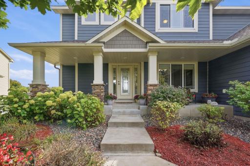 5-web-or-mls-4421 118th Ave NE-5.jpg