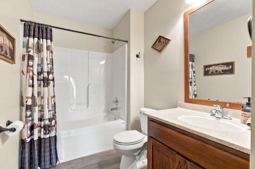 62-web-or-mls-4421 118th Ave NE-62.jpg
