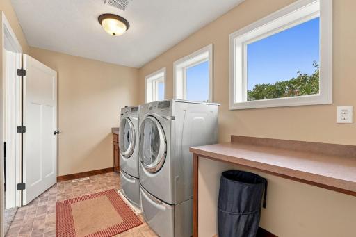 56-web-or-mls-4421 118th Ave NE-56.jpg