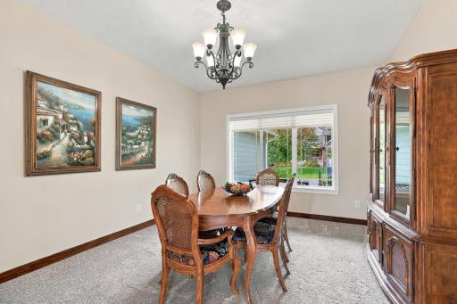 34-web-or-mls-4421 118th Ave NE-34.jpg