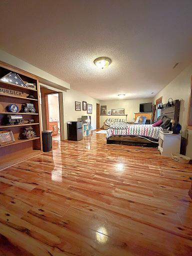 140 Orchard Manor Drive SE, Plainview, MN 55964