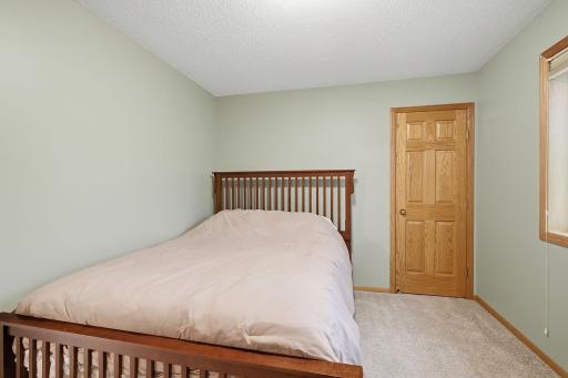 20-web-or-mls-6149_384th_Ln_North_Branch_MN_0955.jpg