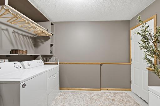 34-web-or-mls-6149_384th_Ln_North_Branch_MN_1025.jpg