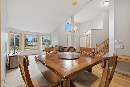 11-web-or-mls-6149_384th_Ln_North_Branch_MN_0910.jpg