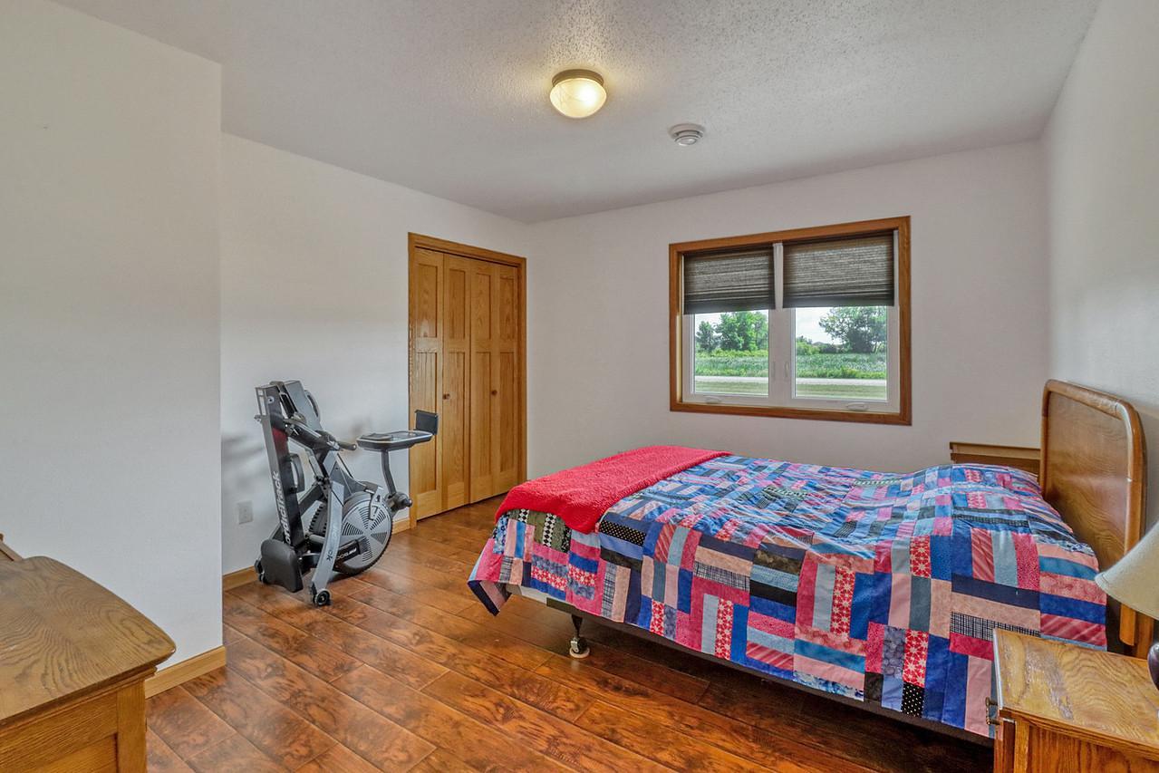 Bedroom3_0-1280.jpg