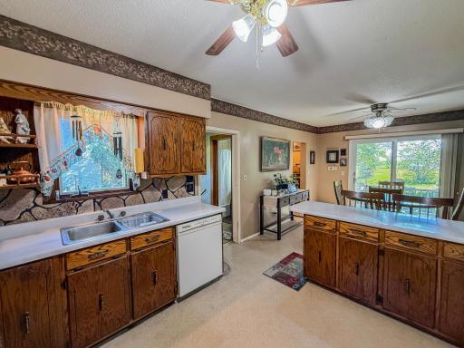 Main House Kitchen & Dining