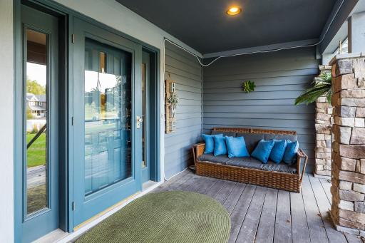 web_front porch.jpg