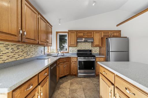 10_12380 goodhue st ne blaine_09132026_09.jpg