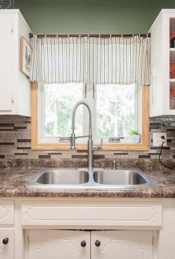 113 N Hawthorn Street, Royalton, MN 56373