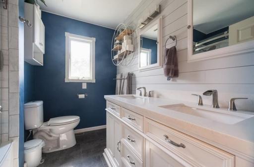 113 N Hawthorn Street, Royalton, MN 56373