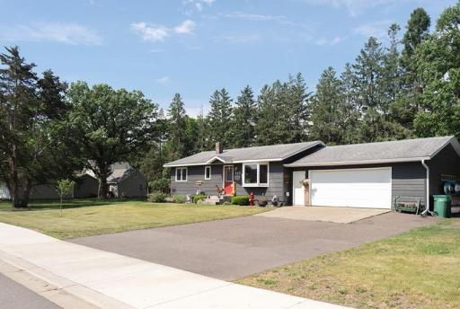 113 N Hawthorn Street, Royalton, MN 56373
